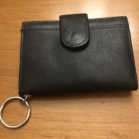 Buxton Other - 🌸 BUXTON BLACK TAB CARD CASE MENS WALLET BLACK